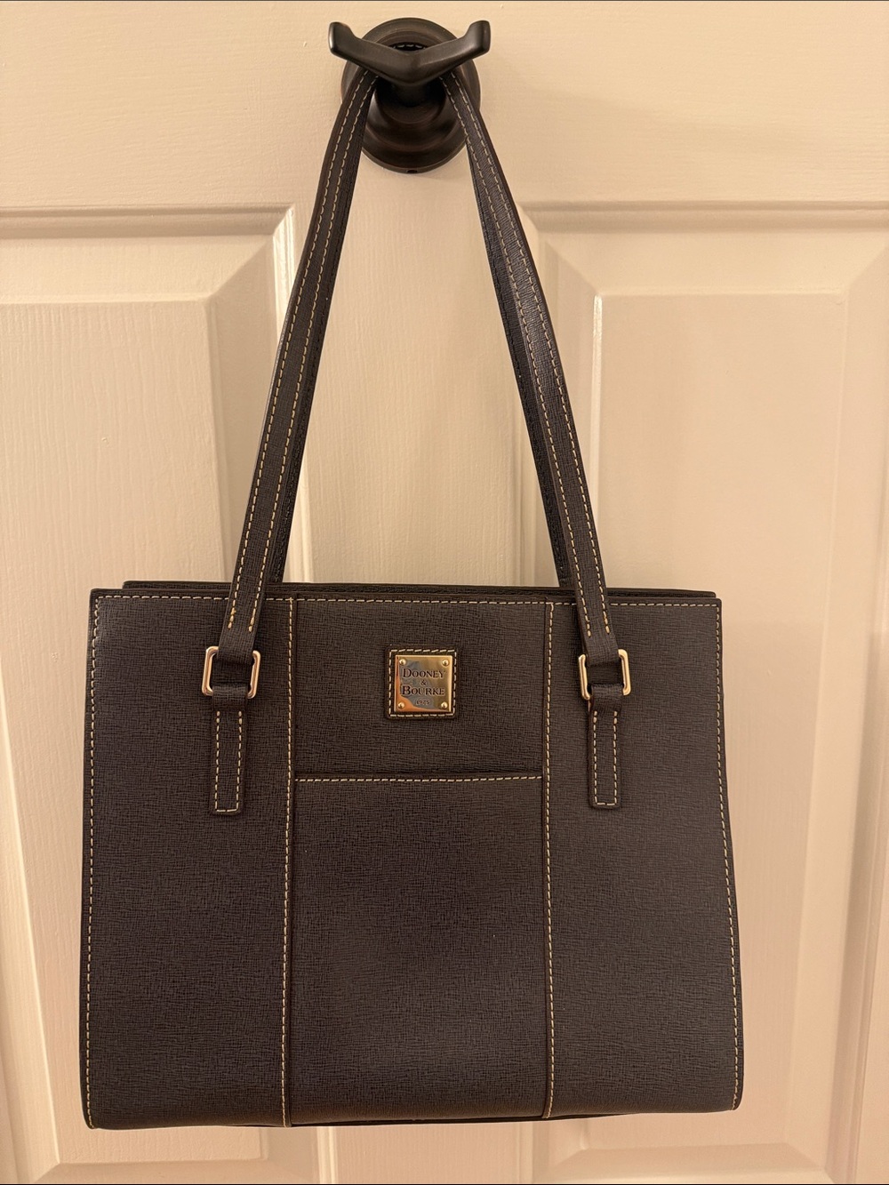 Dooney & Bourke Gray Saffiano-Style Leather Shoulder Bag with Gold Plaque